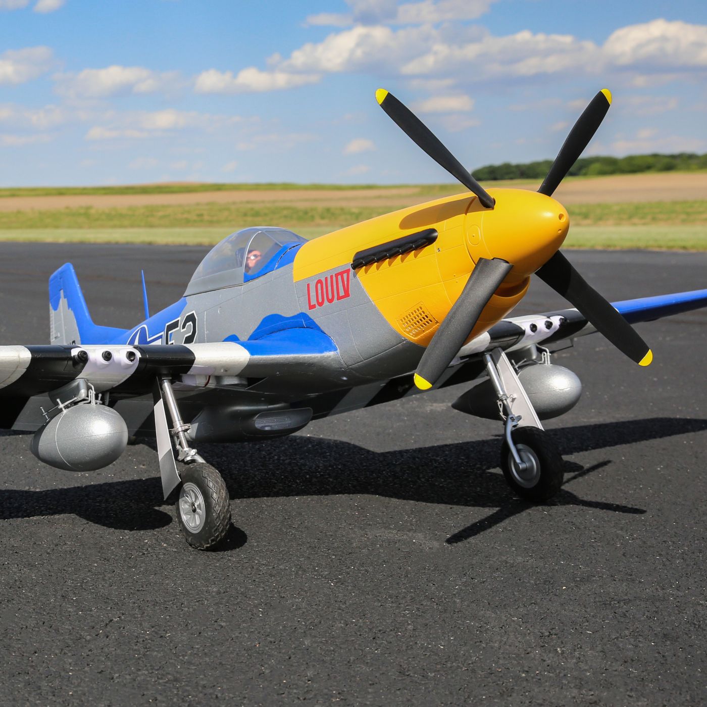 E-Flite P-51D Mustang 1.5m PNP con Smart